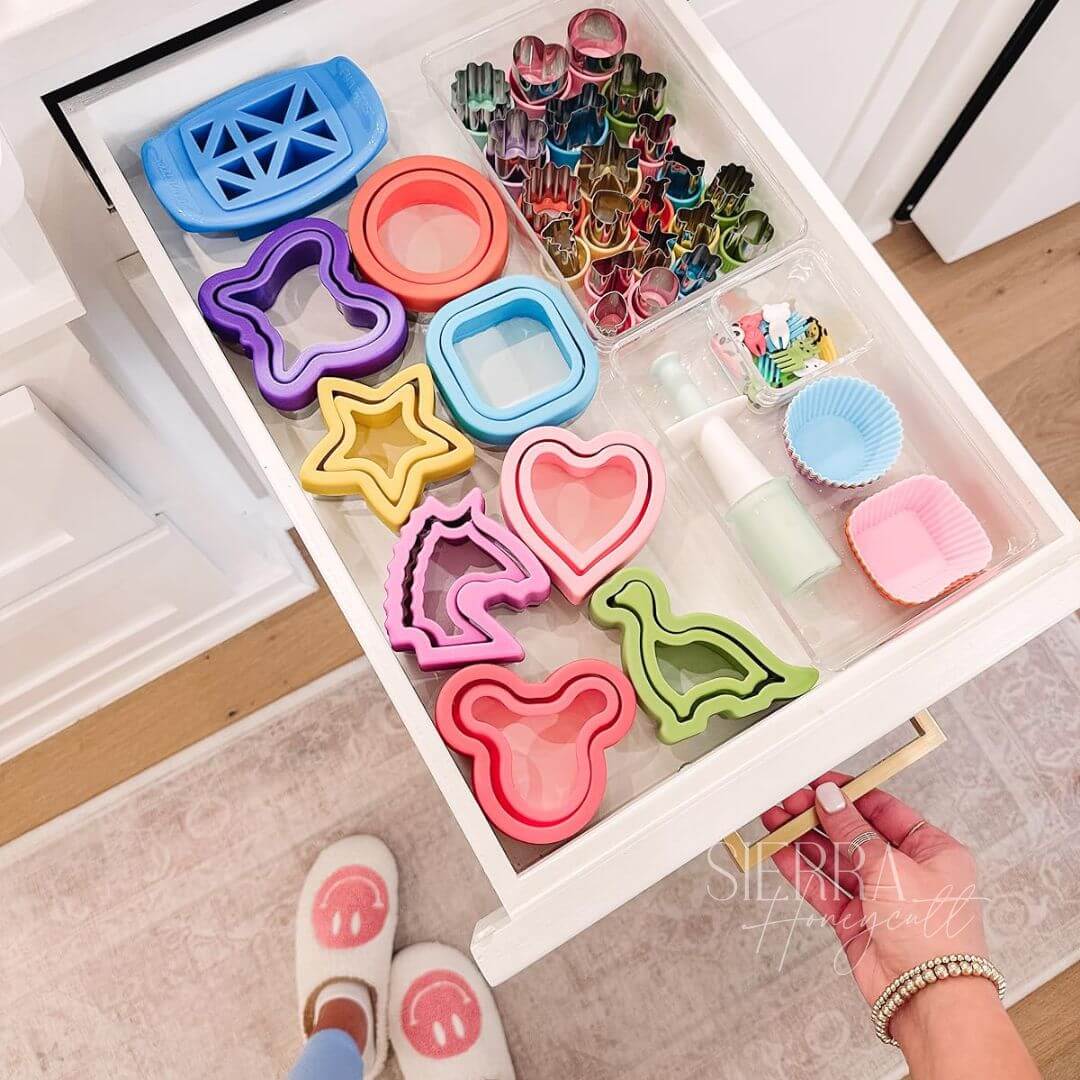 School-Lunch-Ideas-for-Kids-Sierra-Honeycutt-packing-school-lunches